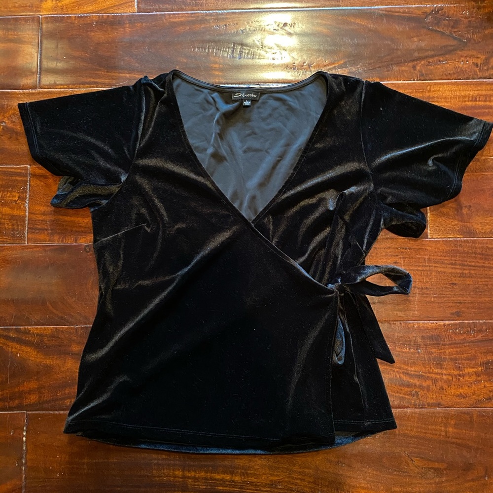 Shinestar Velvet Blouse